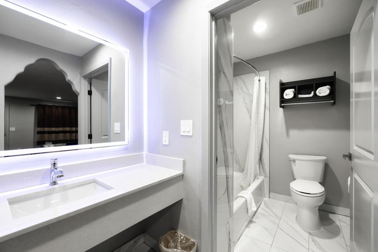 Downtowner Inns - Houston Downtown & Convention Center 외부 사진