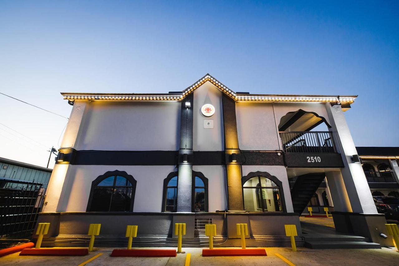 Downtowner Inns - Houston Downtown & Convention Center 외부 사진